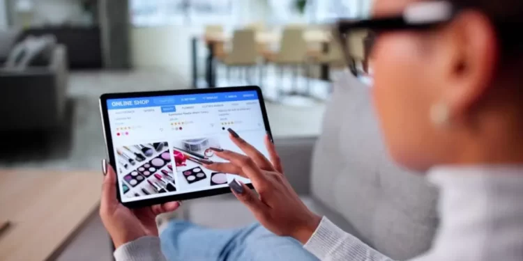 Beleza cresce 44% no e-commerce impulsionada pelo modelo D2C