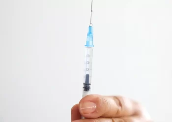 Pesquisa alerta para adolescentes ainda desprotegidos contra o HPV