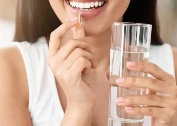 Saúde de dentro para fora: suplementos e vitaminas podem contribuir de forma significativa para a saúde da mulher