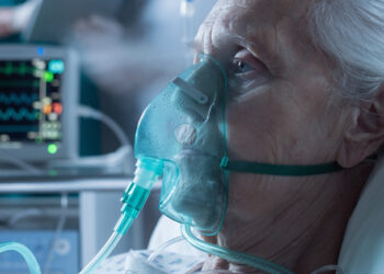 Gripe avança antes do esperado e dobra casos graves no Brasil em 2026