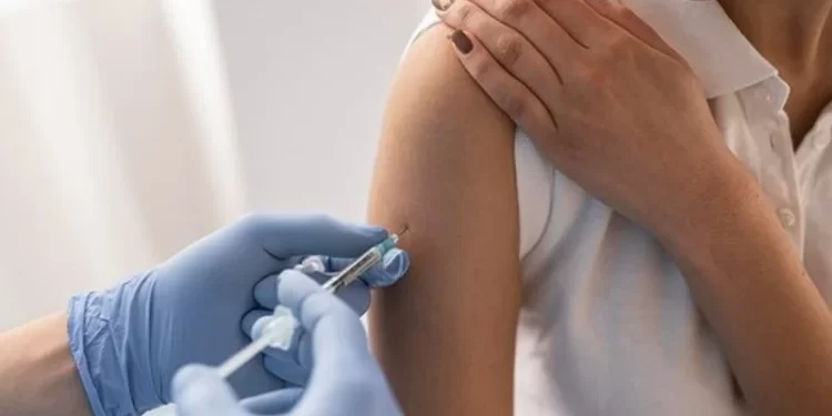 Anvisa amplia para maiores de 18 anos vacina que previne bronquiolite