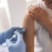 Anvisa amplia para maiores de 18 anos vacina que previne bronquiolite