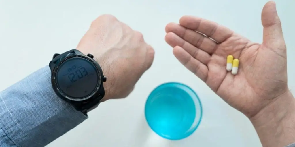 Não erre o horário dos medicamentos: veja guia completo com todos os intervalos