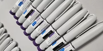 Canetas emagrecedoras: entenda quando o uso pode fazer mal à saúde