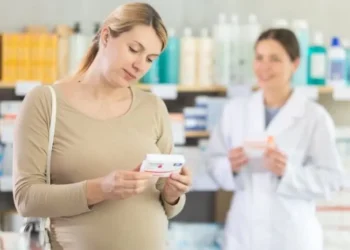 Mês das mães: veja os suplementos mais importantes na gravidez