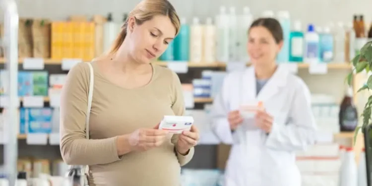 Mês das mães: veja os suplementos mais importantes na gravidez