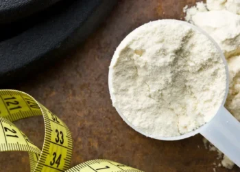 Canetas emagrecedoras fazem preço do whey protein disparar