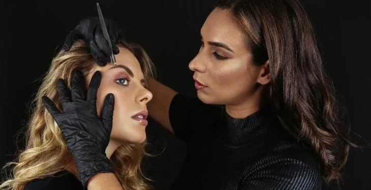 Beleza em 2026: relatório aponta busca por rotinas simples e personalização