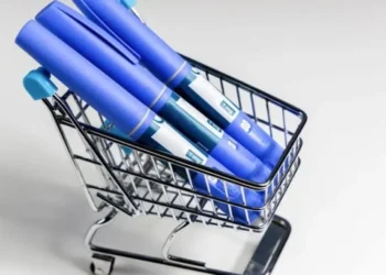 Brasil lidera interesse por canetas emagrecedoras, mas apenas 2,4% usam os tratamentos