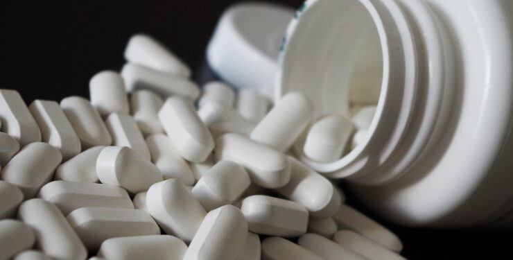 Brasileiros estão tomando muito medicamento para dormir, quando existem alternativas eficazes