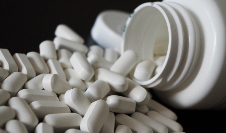 Brasileiros estão tomando muito medicamento para dormir, quando existem alternativas eficazes
