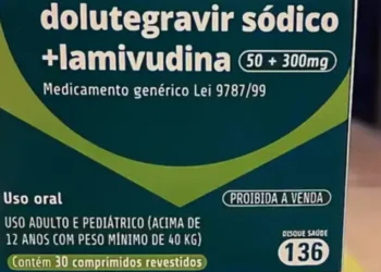 SUS adquire tecnologia para produzir principal remédio contra o HIV