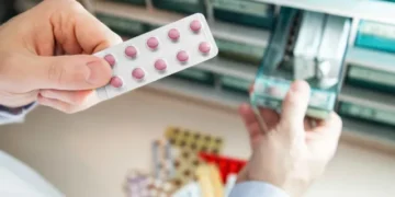 Anvisa aprova medicamentos pediátricos para lúpus e esclerose múltipla