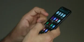 Plataforma oferece escuta em saúde mental para jovens no SUS Digital