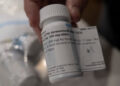 FDA aprova pílula que dobrou sobrevida em câncer de pâncreas metastático