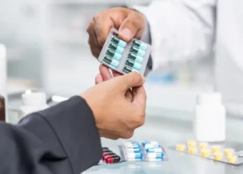 Gastos com medicamentos devem movimentar R$ 257,8 bilhões em 2026