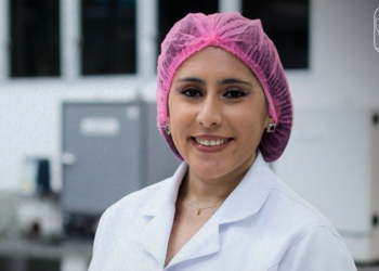Farmacêutica cearense lidera pesquisa sobre potencial da romã contra doenças neurológicas