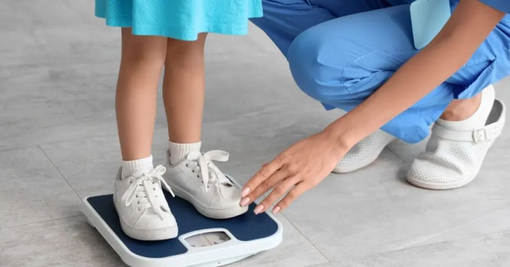 OMS veta caneta emagrecedora e cirurgia bariátrica para crianças