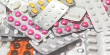 Anvisa proíbe lotes de medicamento contra o câncer sob suspeita de falsificação