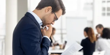 Fobia social: o que é, sintomas e tratamento